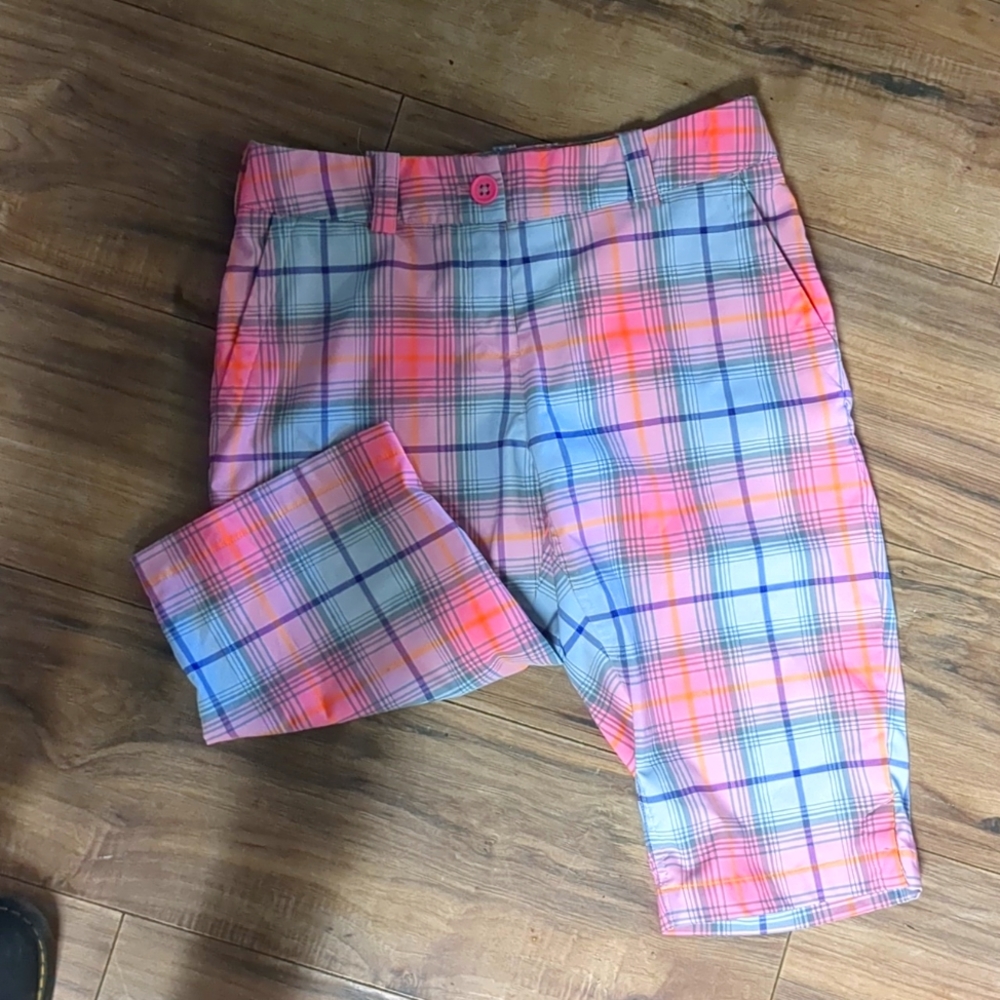 Women's Nike golf shorts look the last kids in